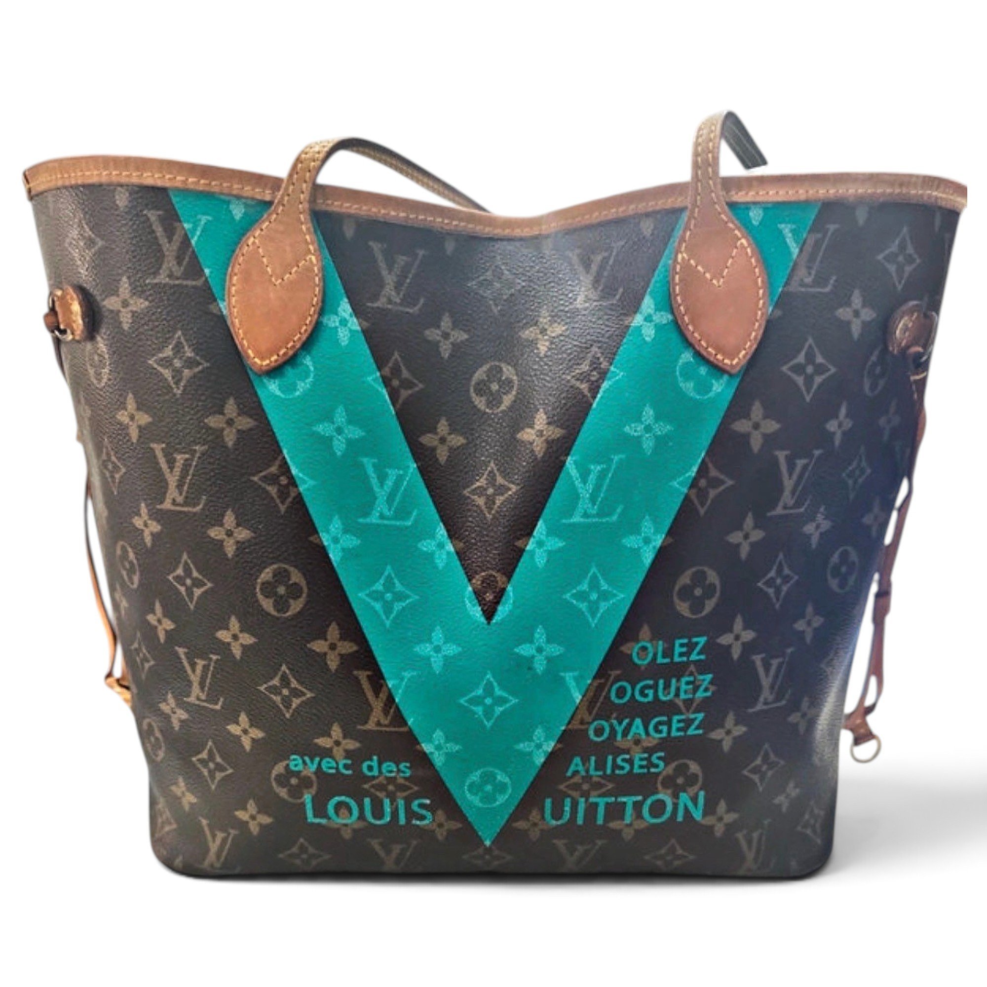 Louis Vuitton Neverfull cloth tote