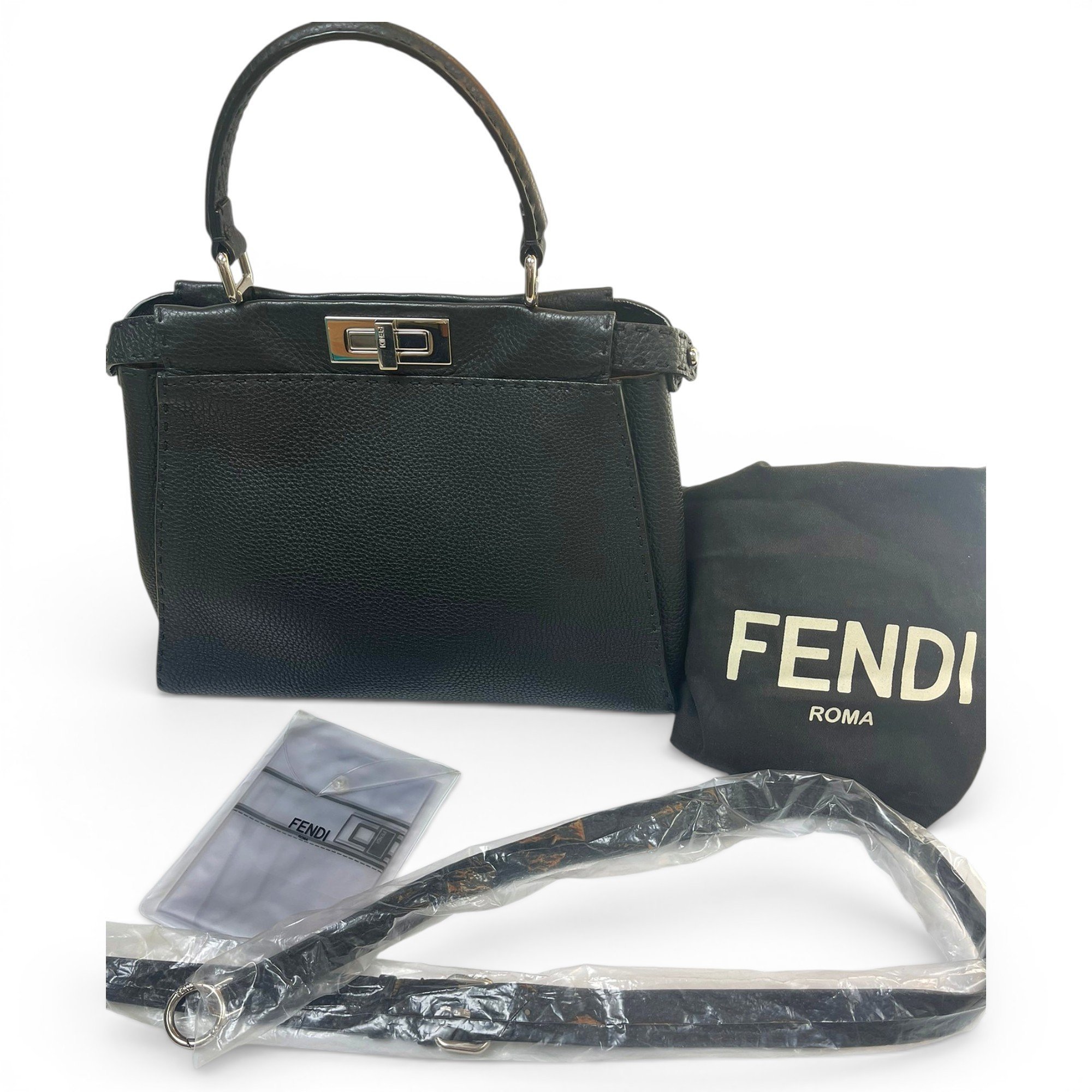 Peekaboo Essentially leather handbag