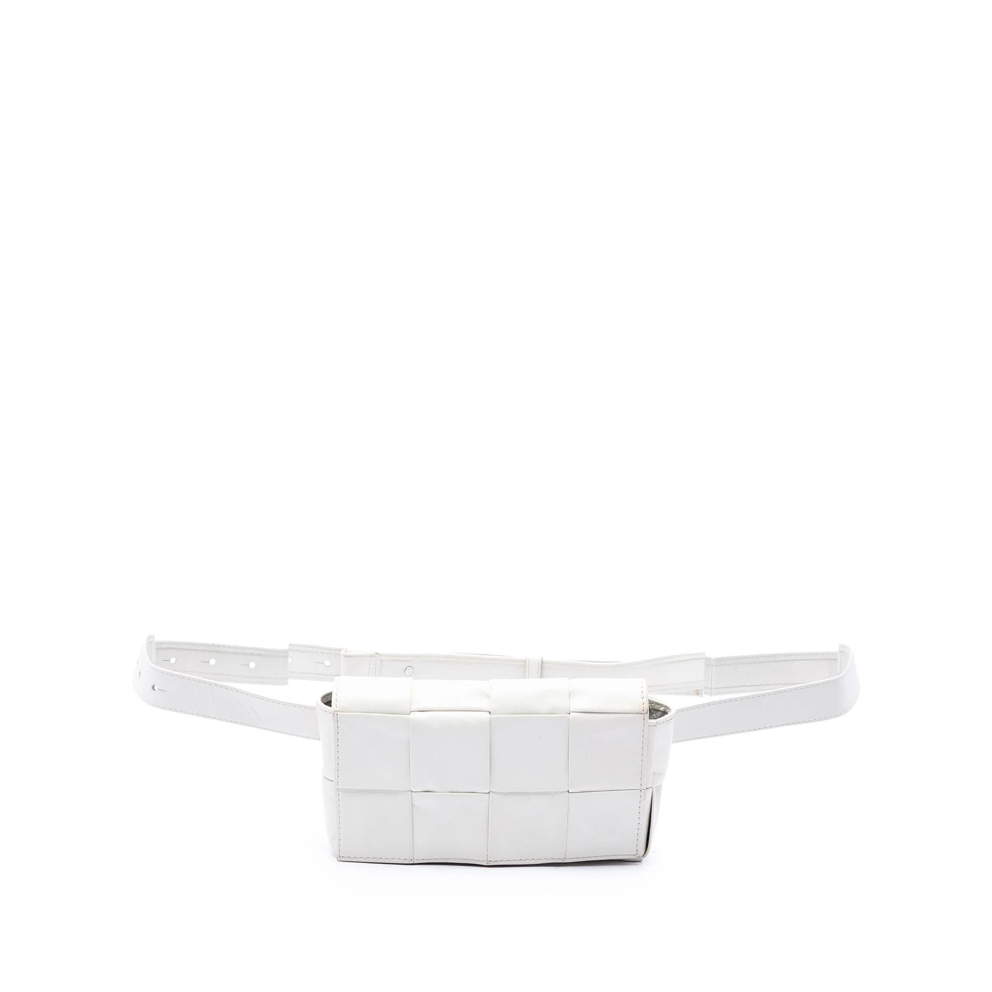 Cassette leather handbag
