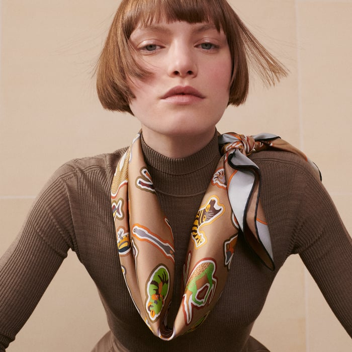 Caracteristick Double Face Scarf 90