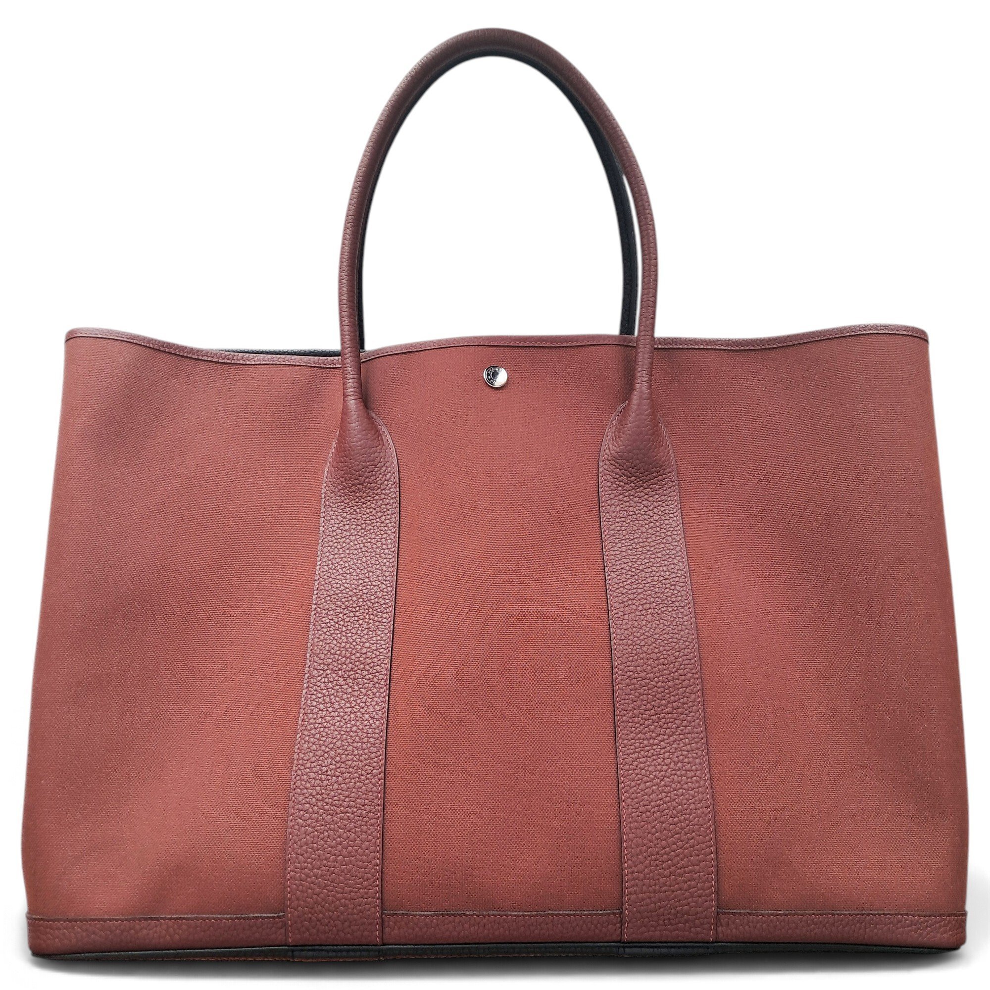Leather travel bag