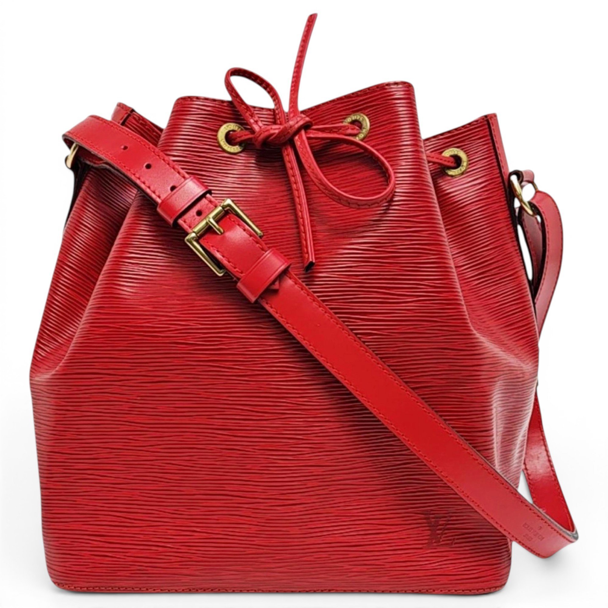 Noé leather handbag