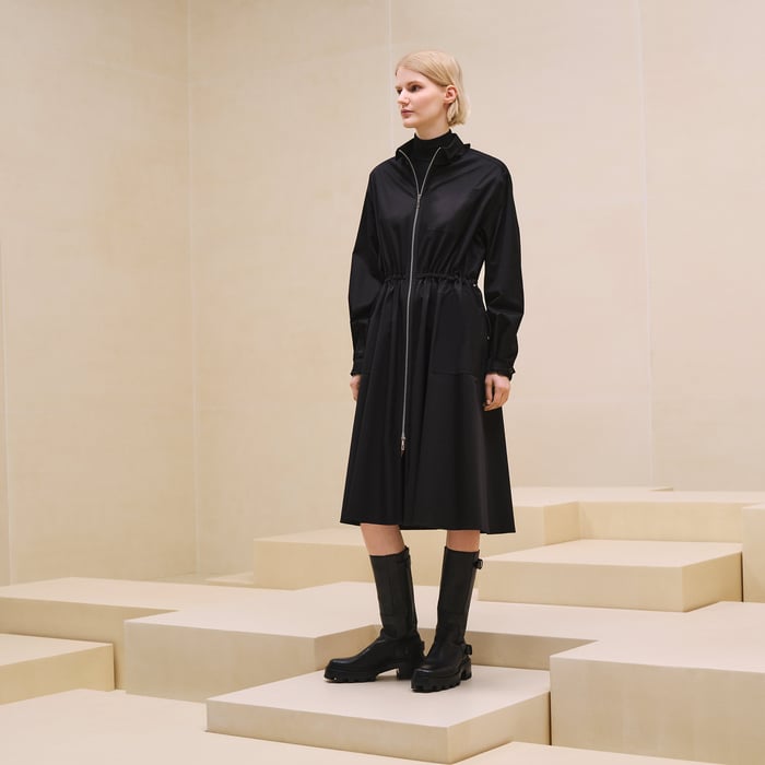 Noir Elastic Dress