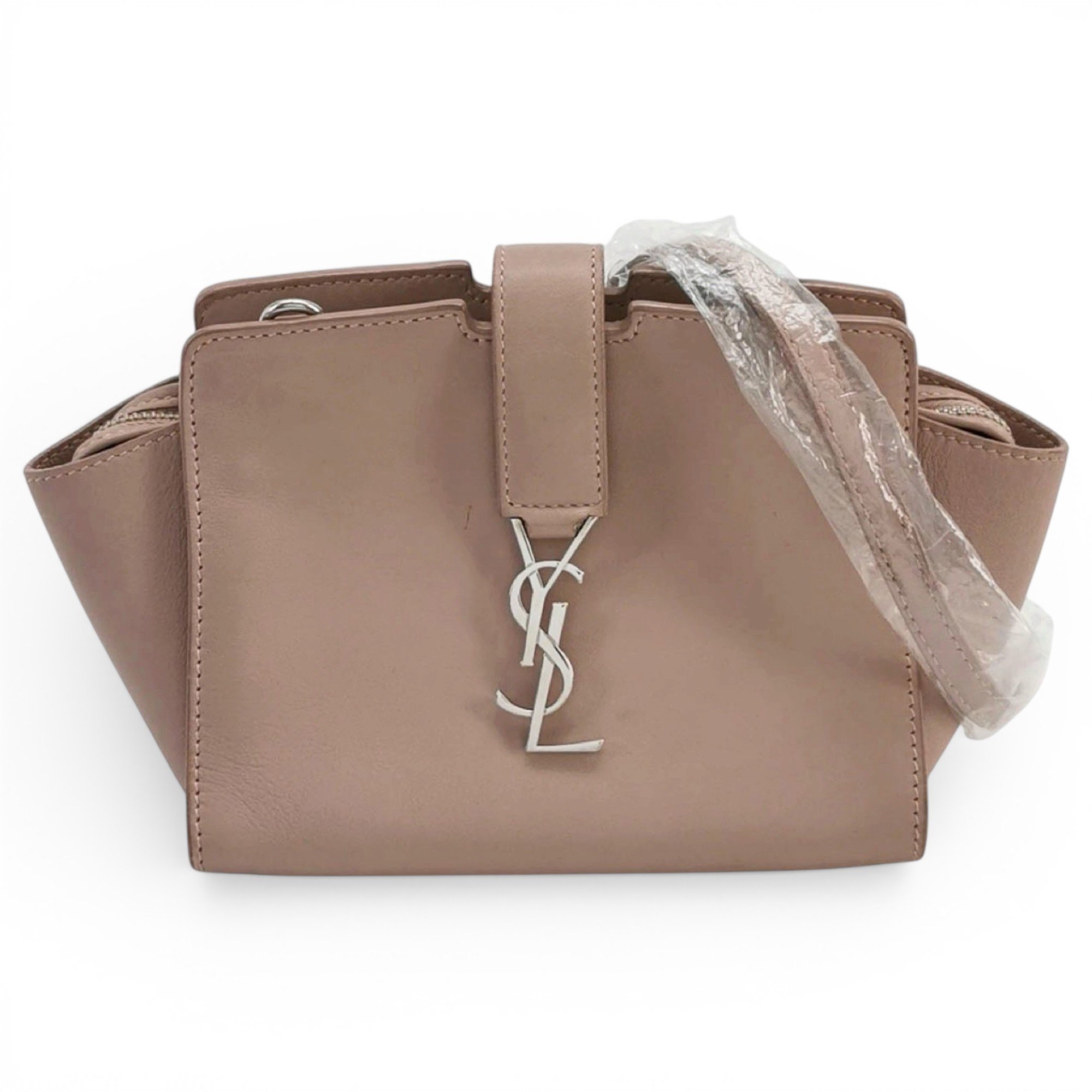 Downtown leather handbag
