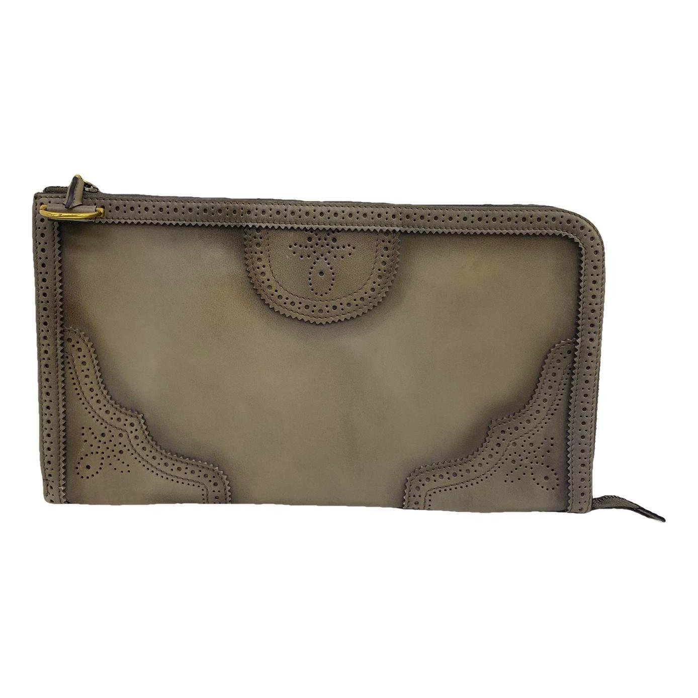 Leather clutch bag