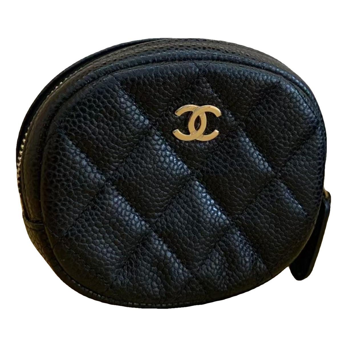 Chanel 19 leather crossbody bag