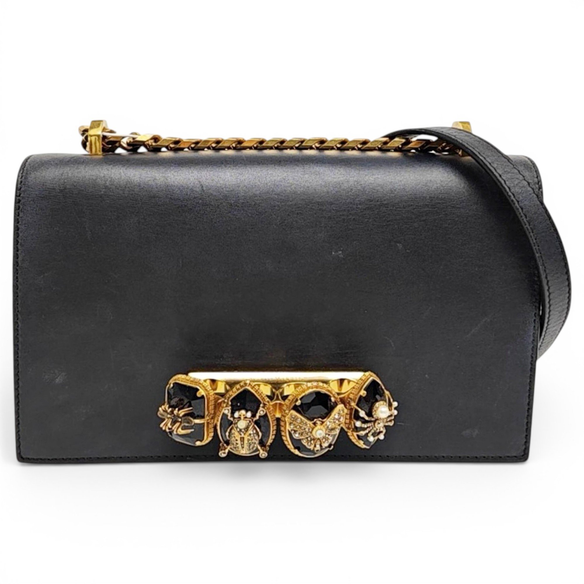 Knuckle leather handbag