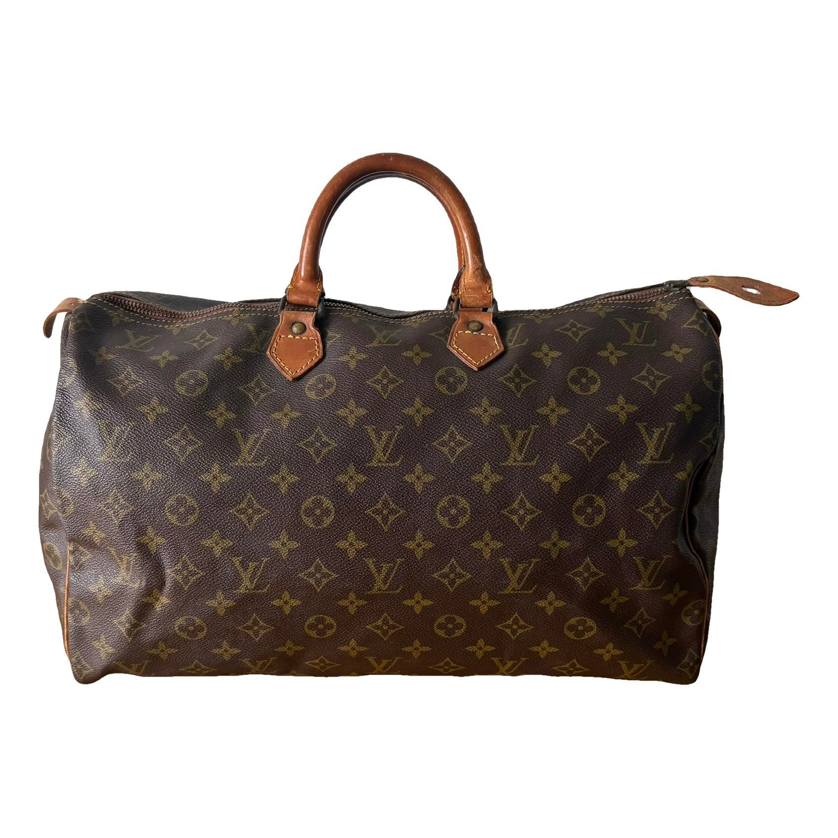 Speedy leather handbag