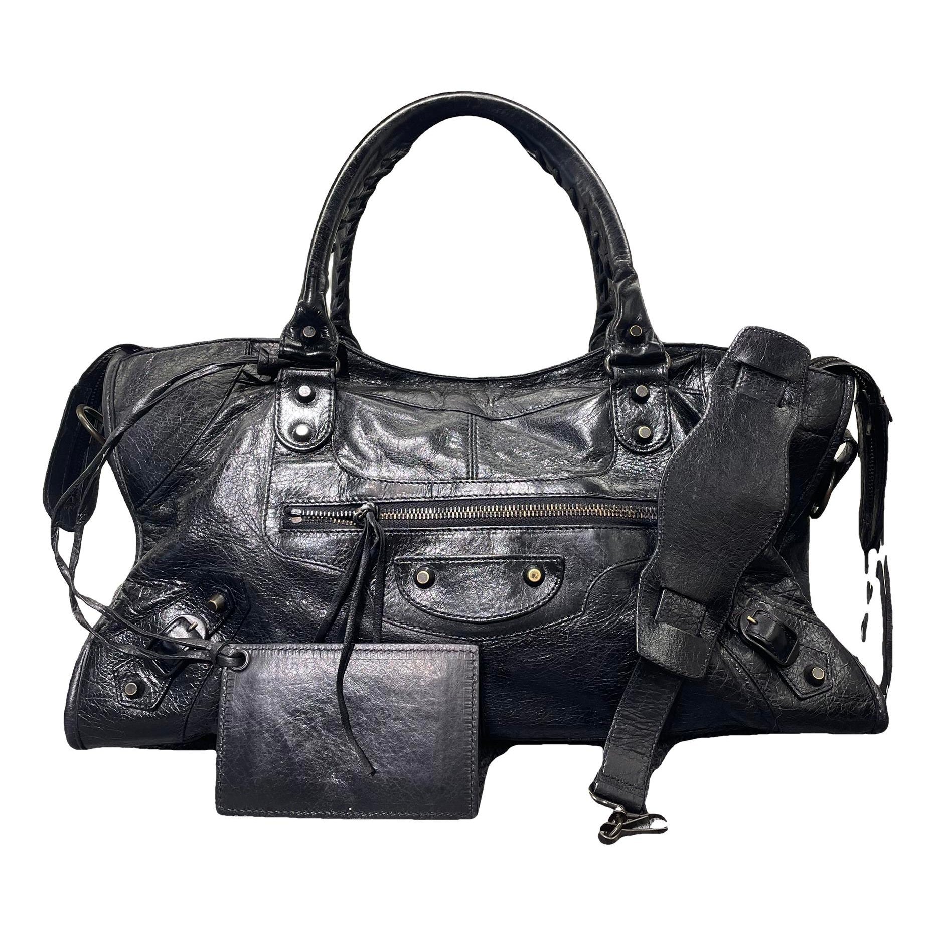 City leather handbag