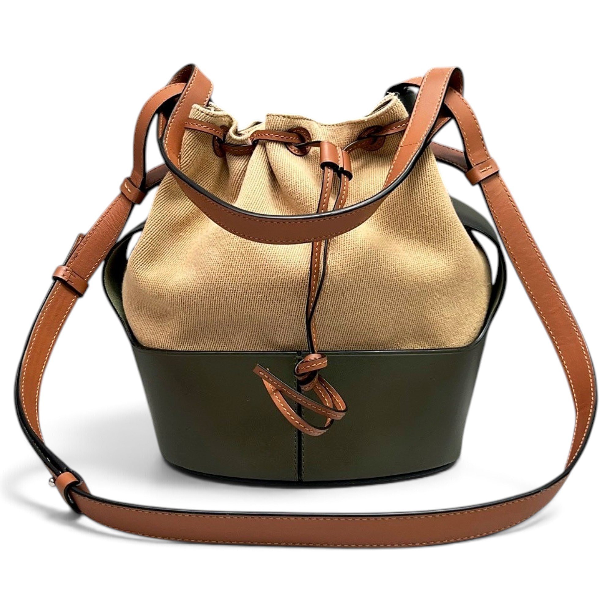 Balloon leather handbag
