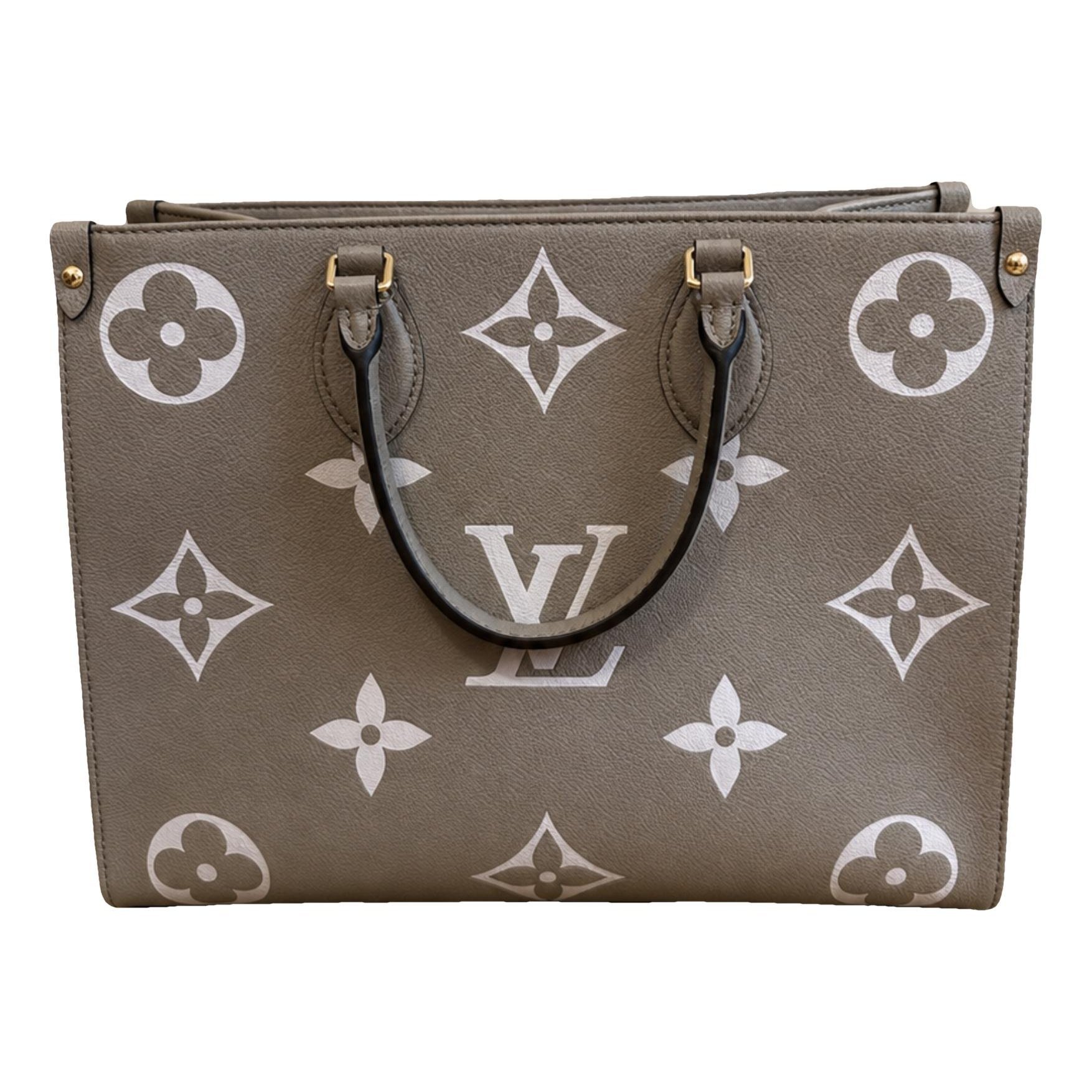 Onthego leather tote
