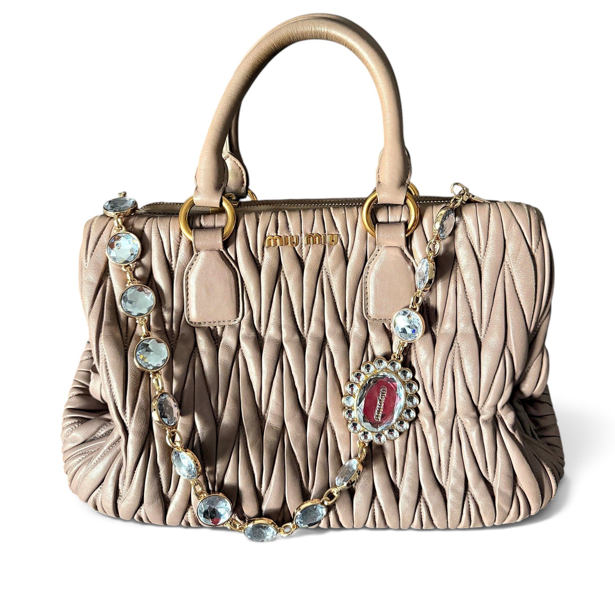 Matelassé leather handbag