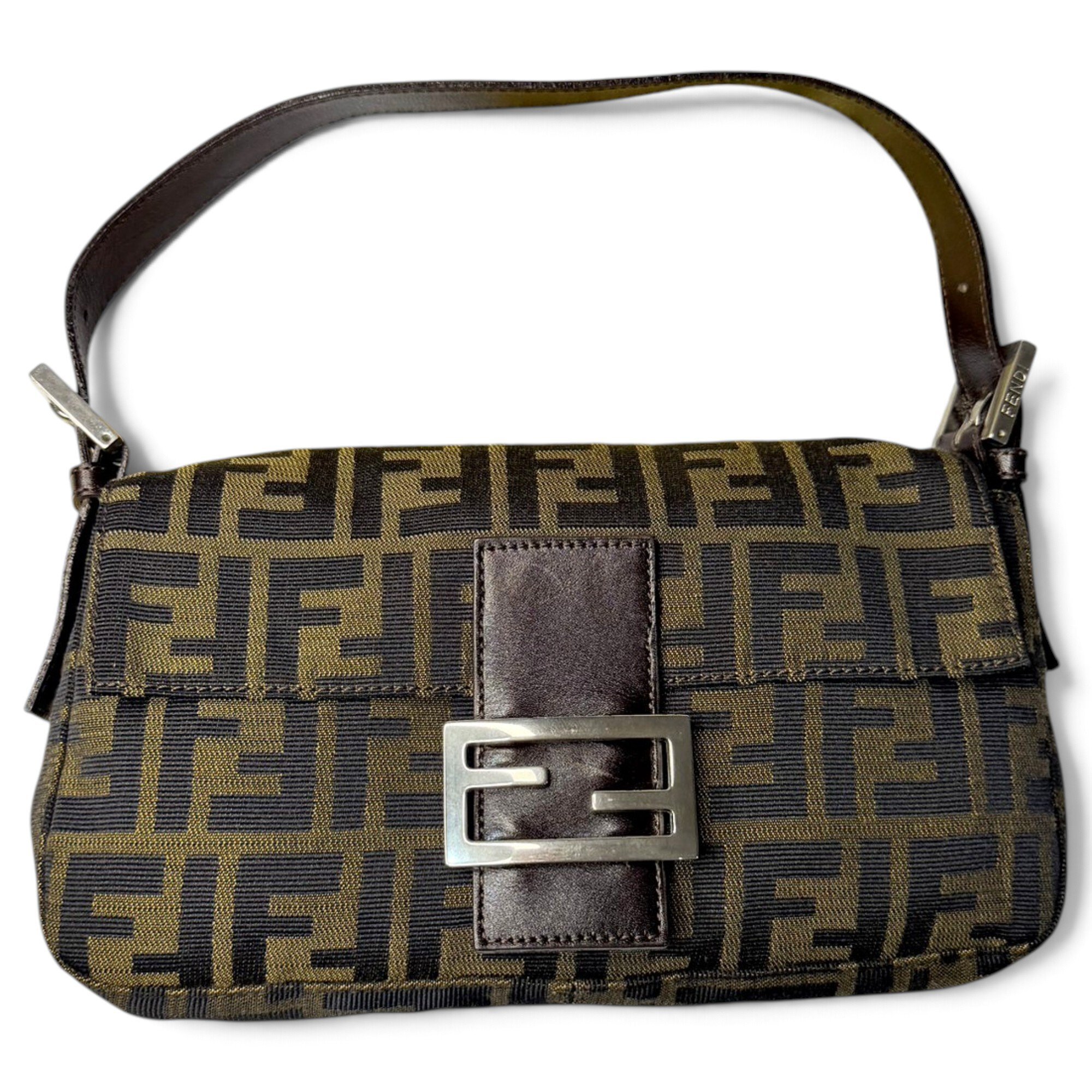 Baguette cloth handbag
