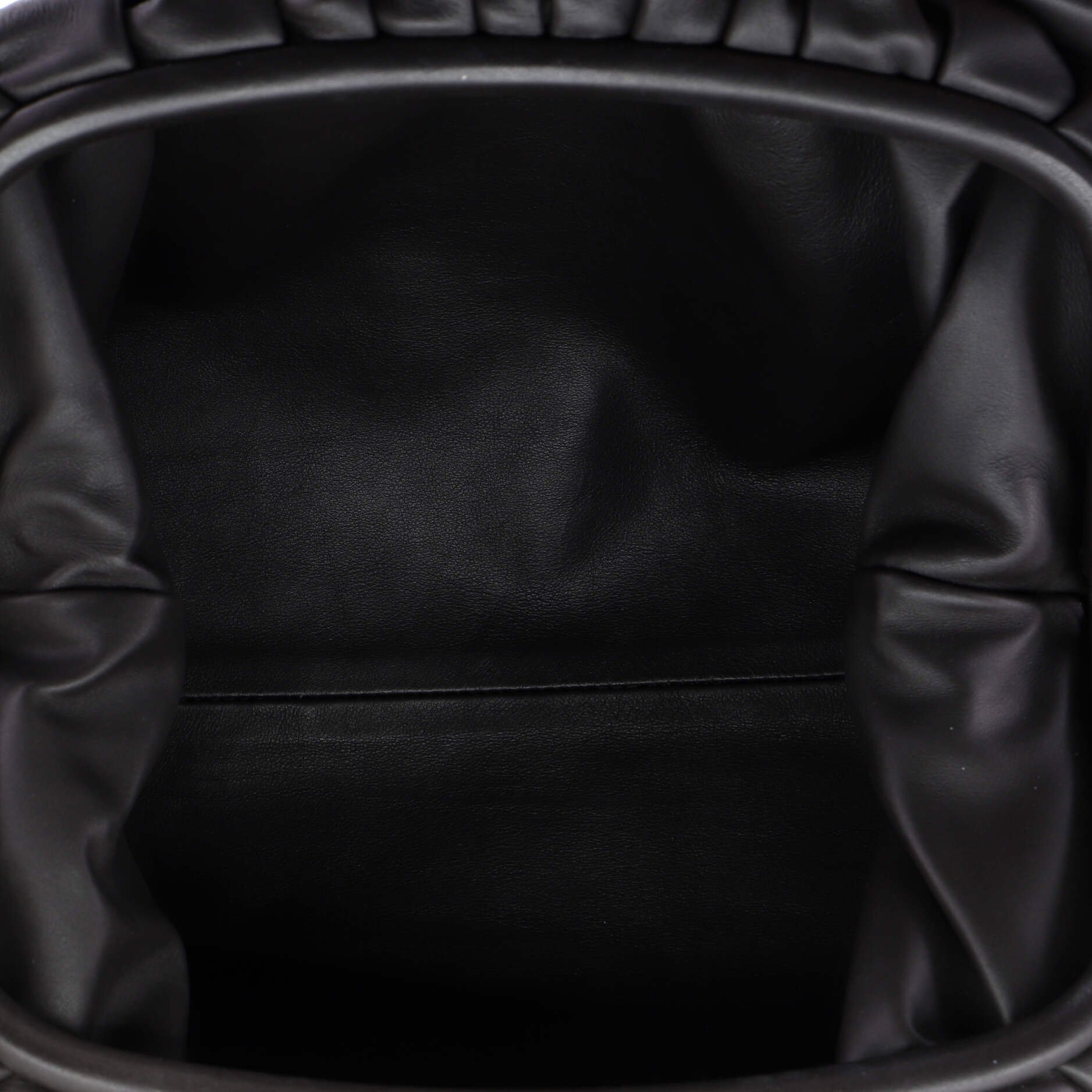 Bottega Veneta The Pouch Leather Teen