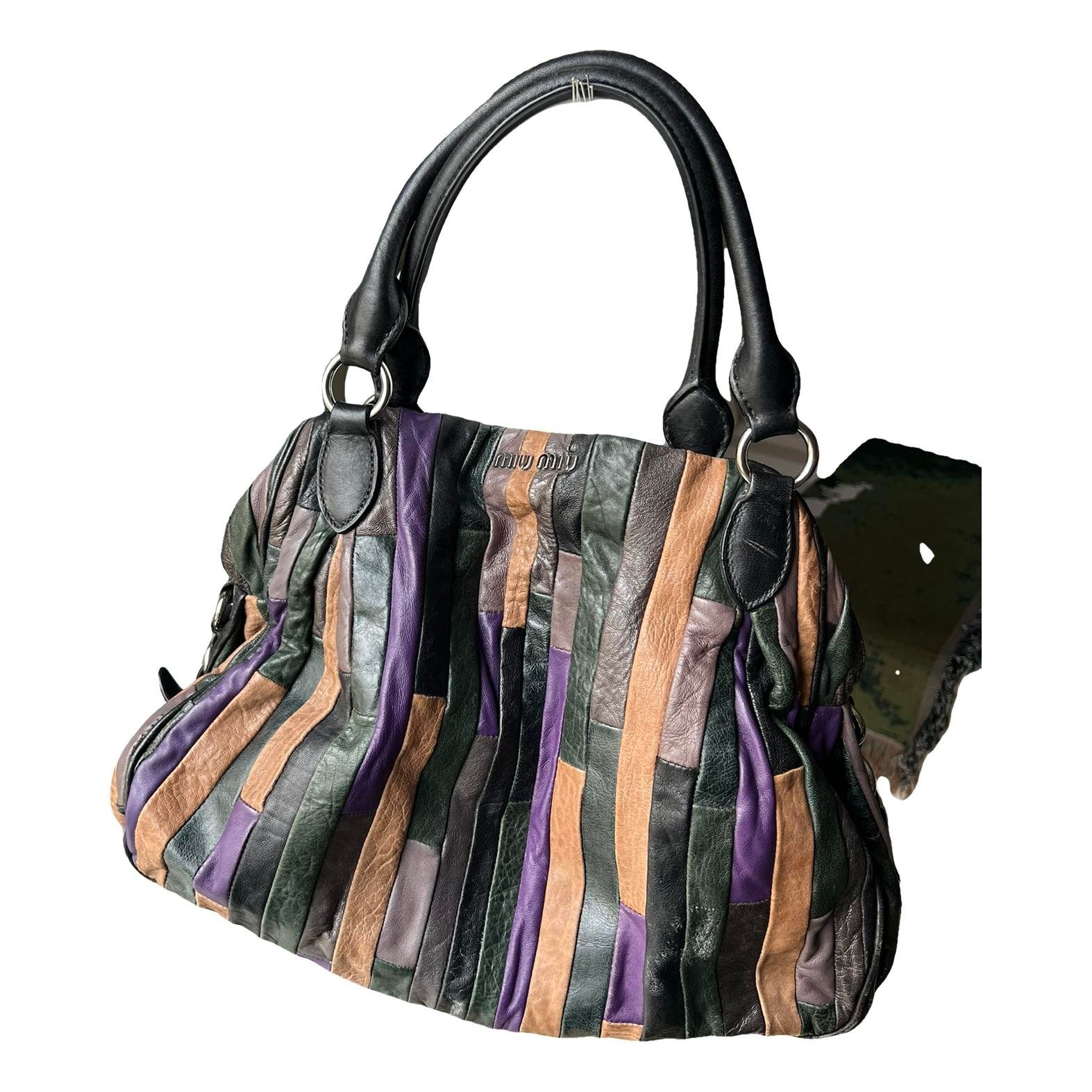 Leather handbag
