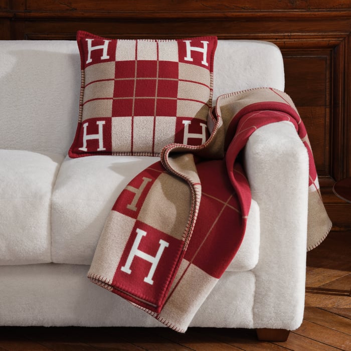 Avalon III Throw Blanket