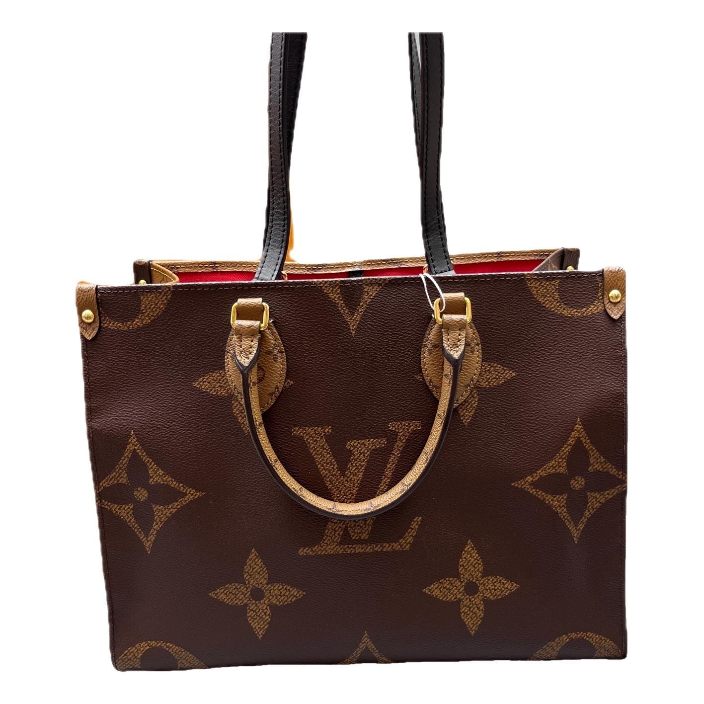 Onthego leather handbag