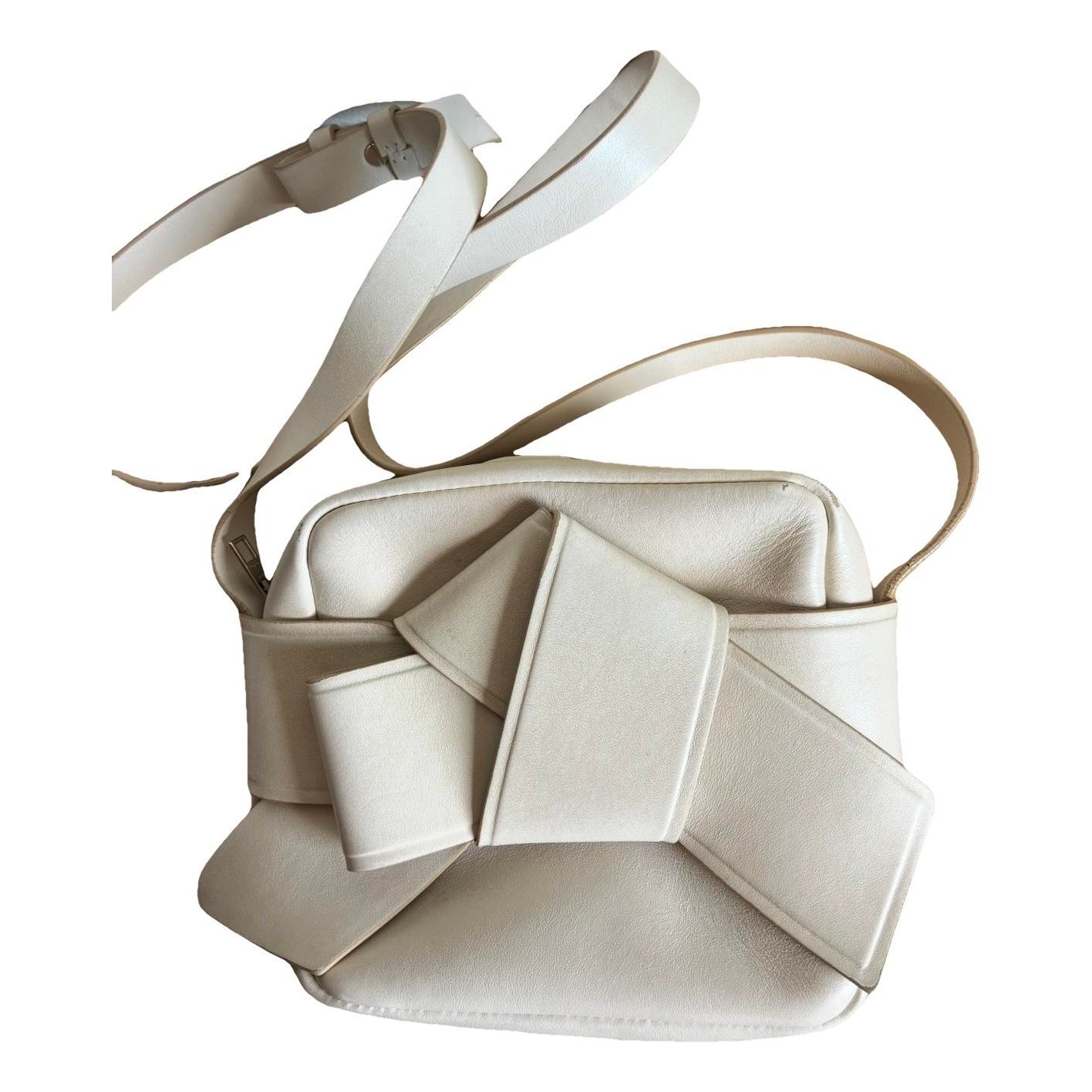Musubi leather handbag