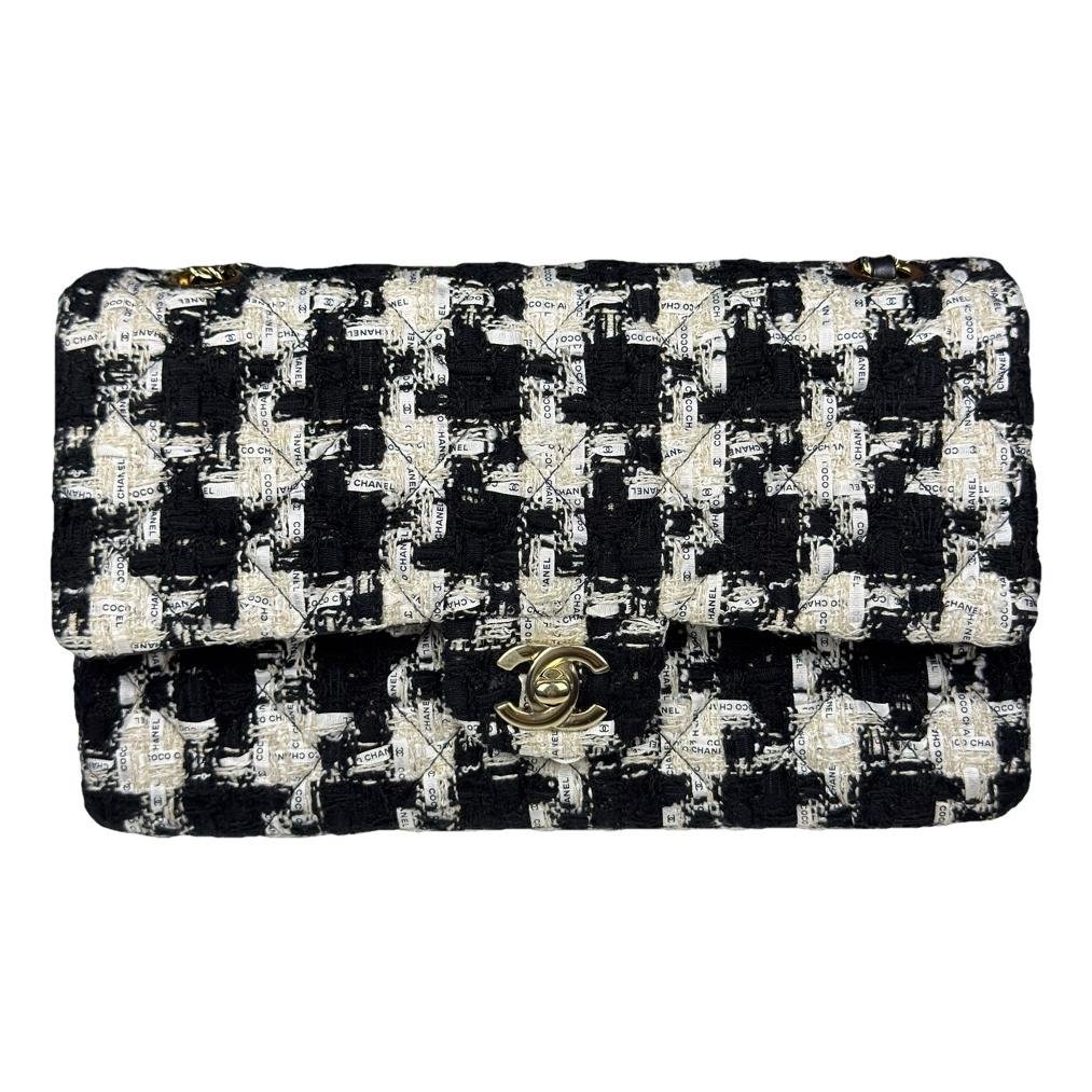 Timeless/Classique tweed crossbody bag