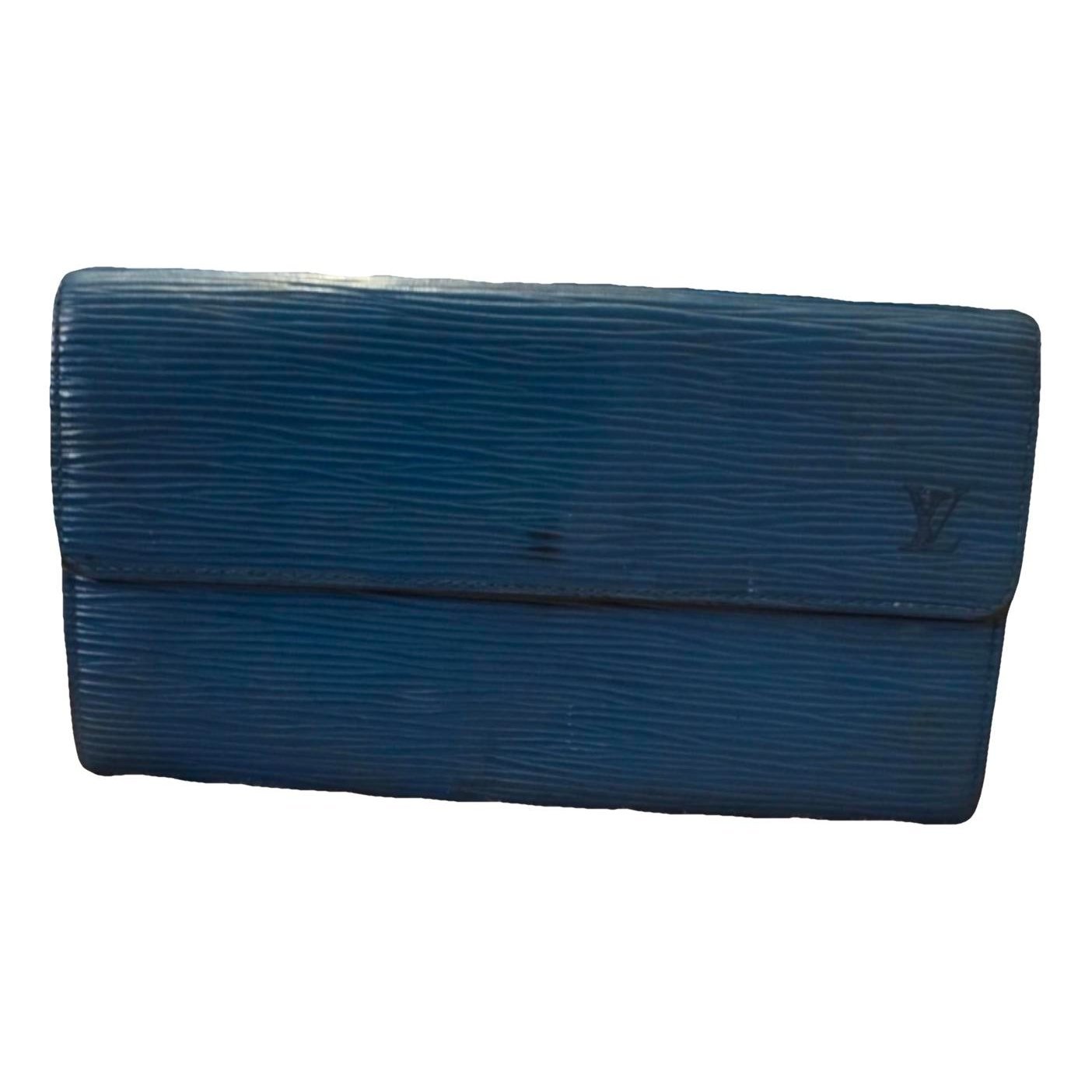 Louis Vuitton Leather handbag