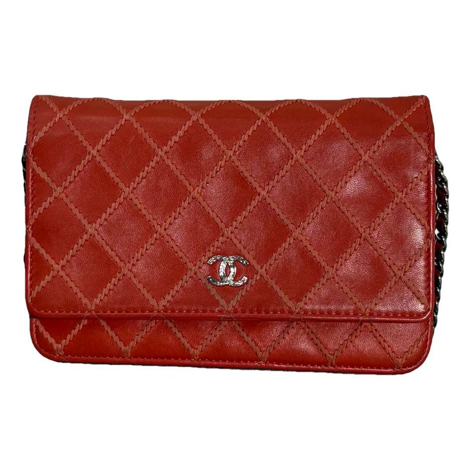 Wallet On Chain Timeless/Classique leather crossbody bag