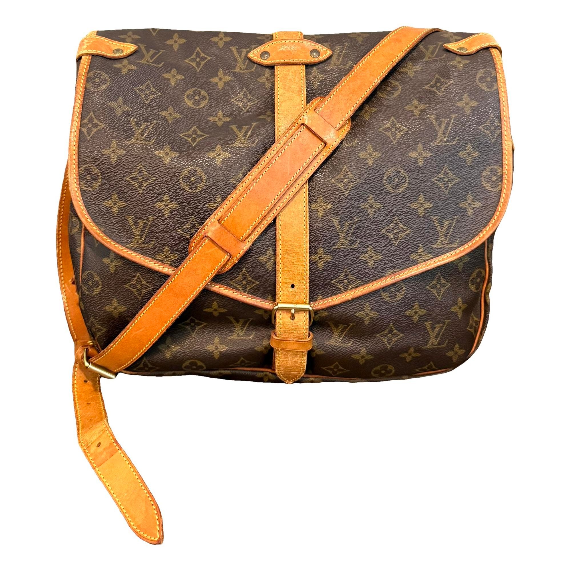 Patent leather handbag