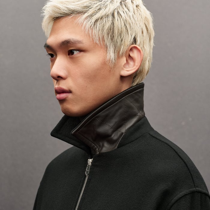 Noir Cashmere Zipped Straight Cut Jacket With Leather Details