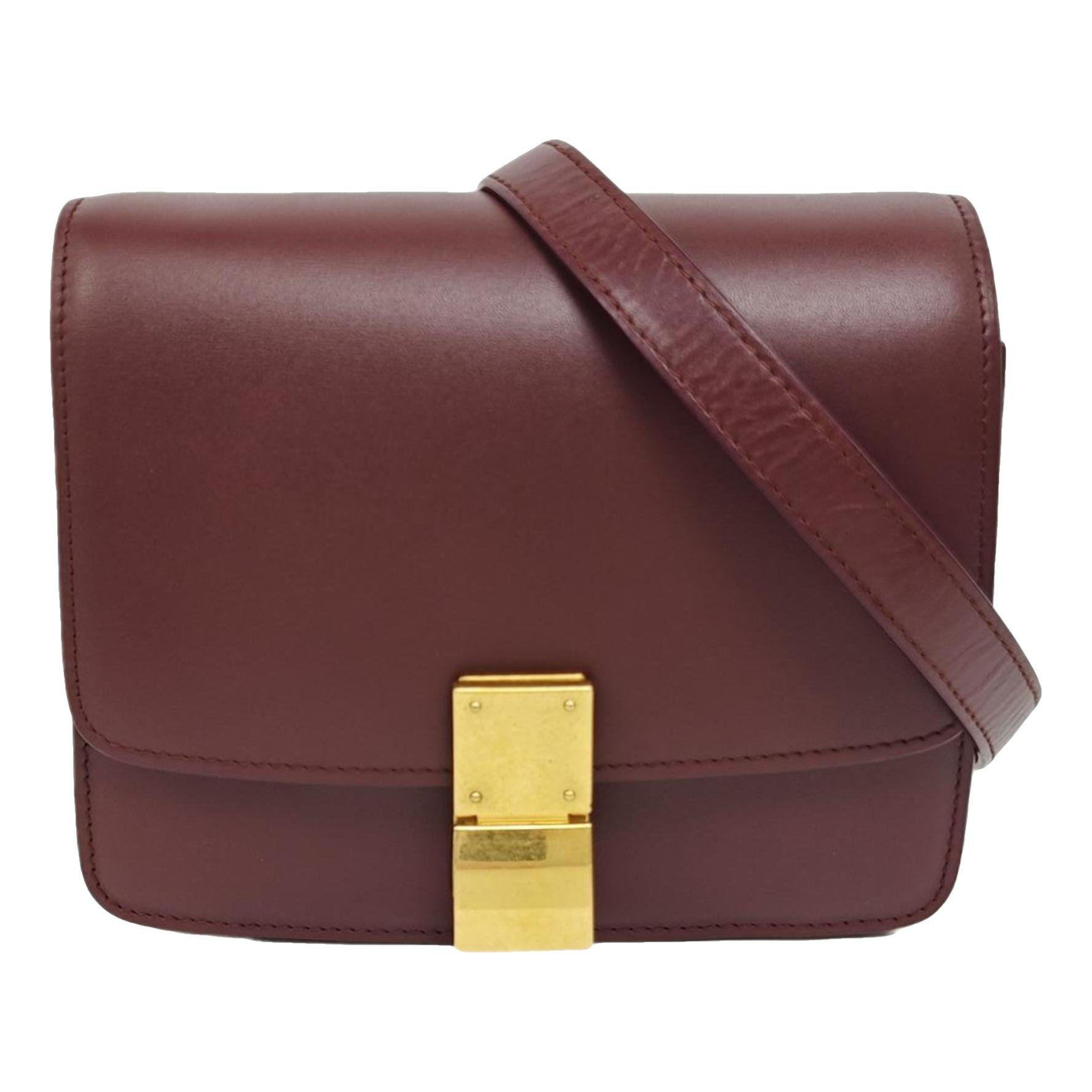 Classic leather crossbody bag