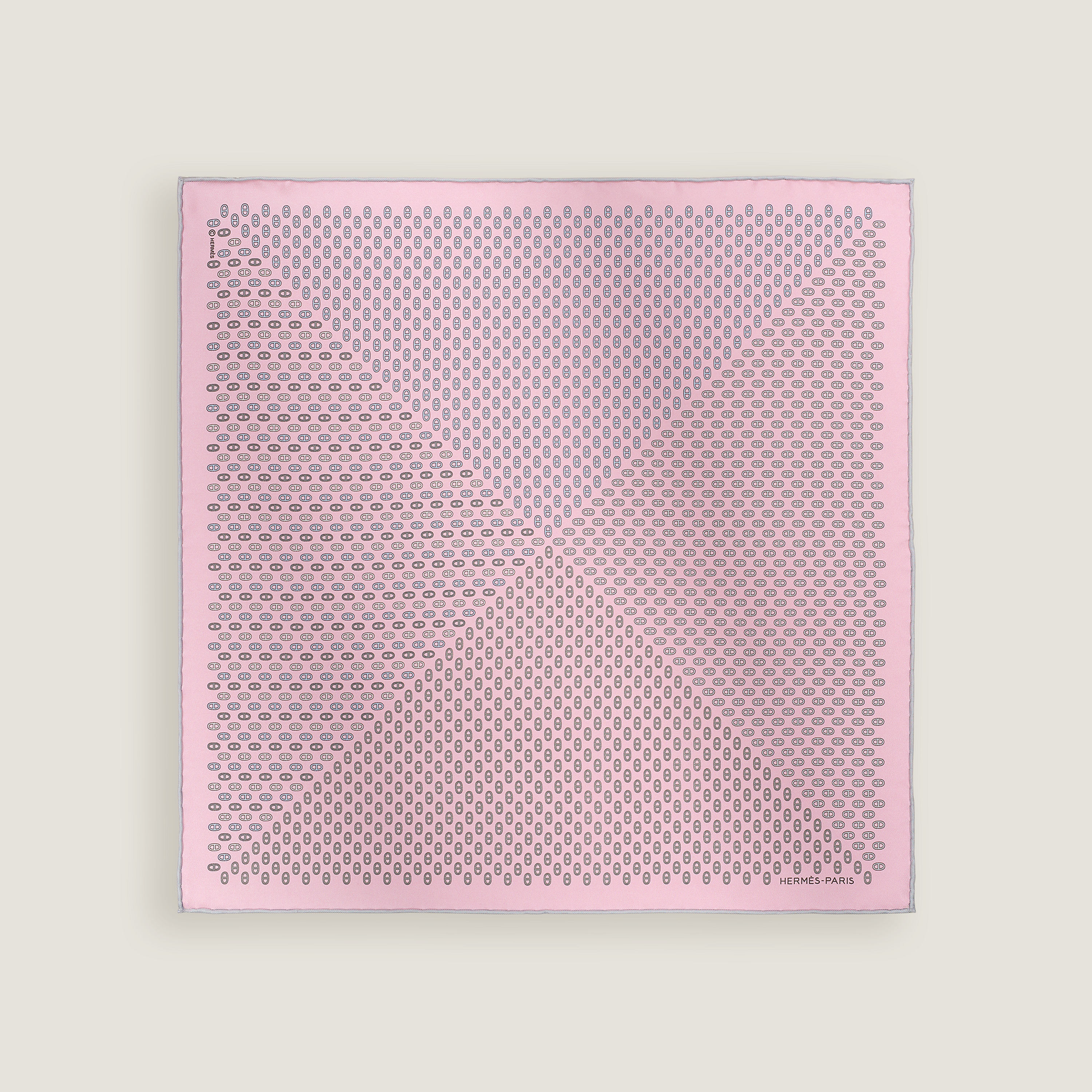 Trois Petits Maillons pocket square 45