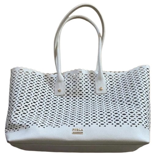 Leather tote