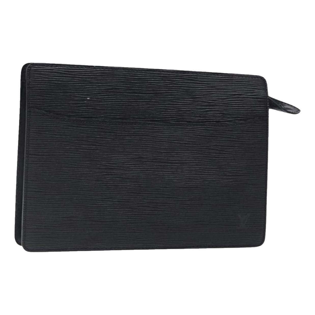 Leather clutch bag