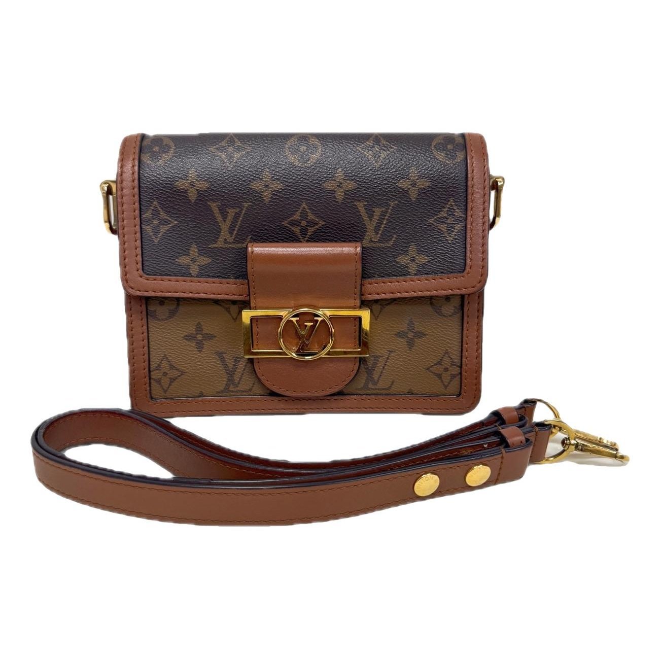 Dauphine leather handbag