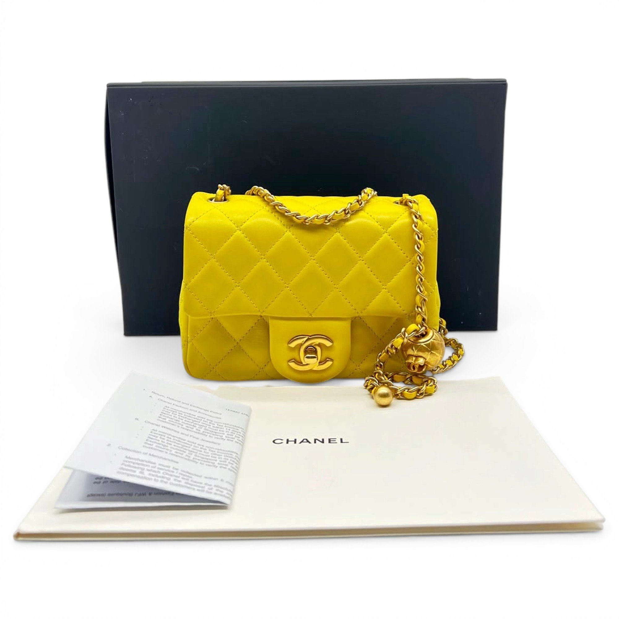 Timeless/Classique leather crossbody bag