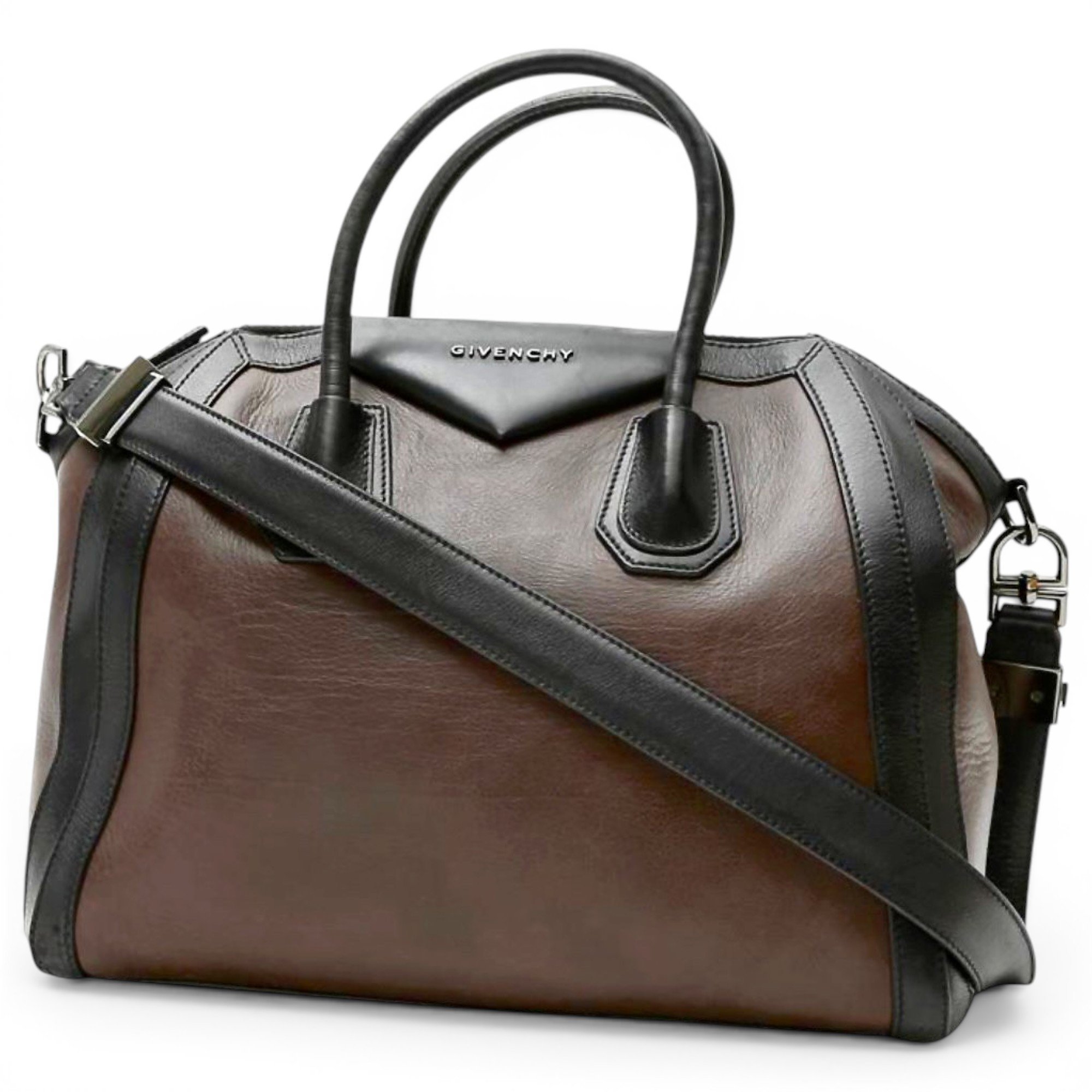 Antigona leather handbag
