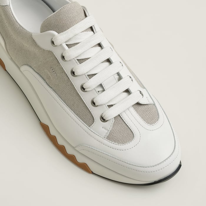 Trail Sneaker