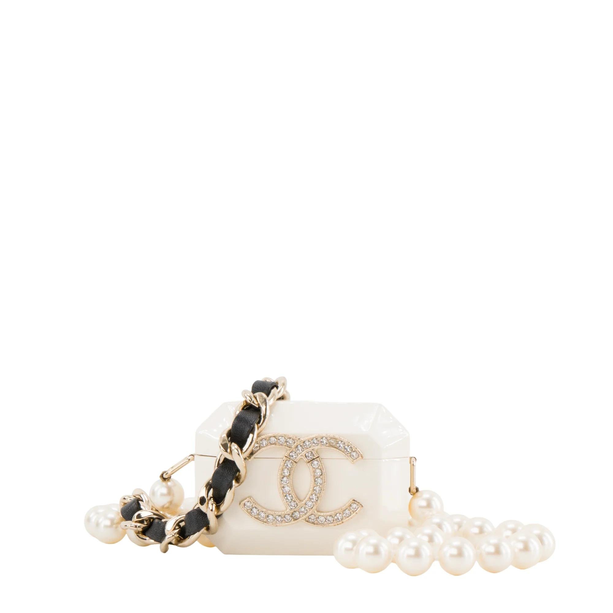 Timeless/Classique leather clutch bag