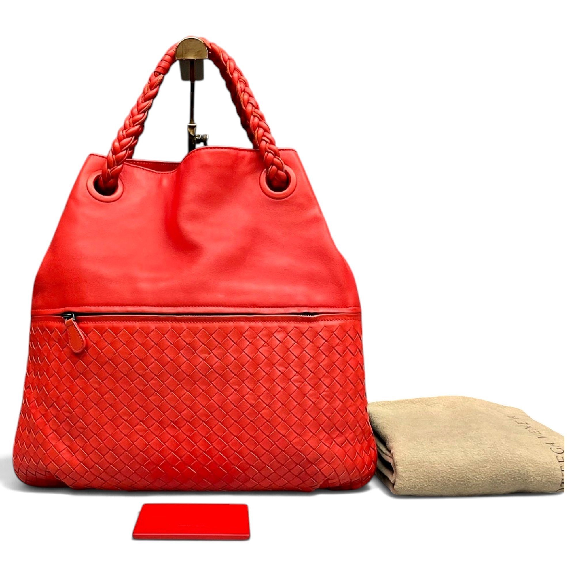 Leather handbag