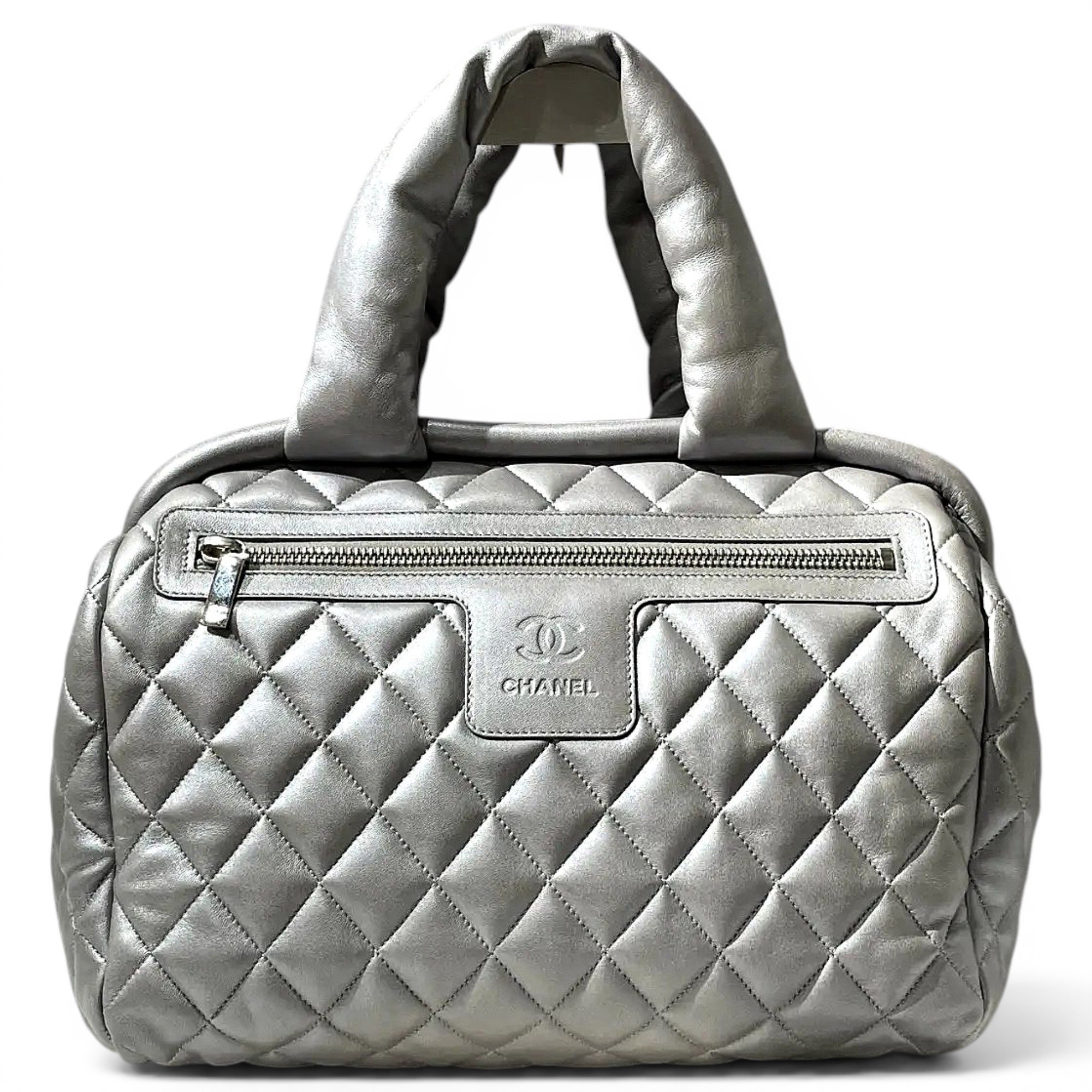 Cocoon leather handbag