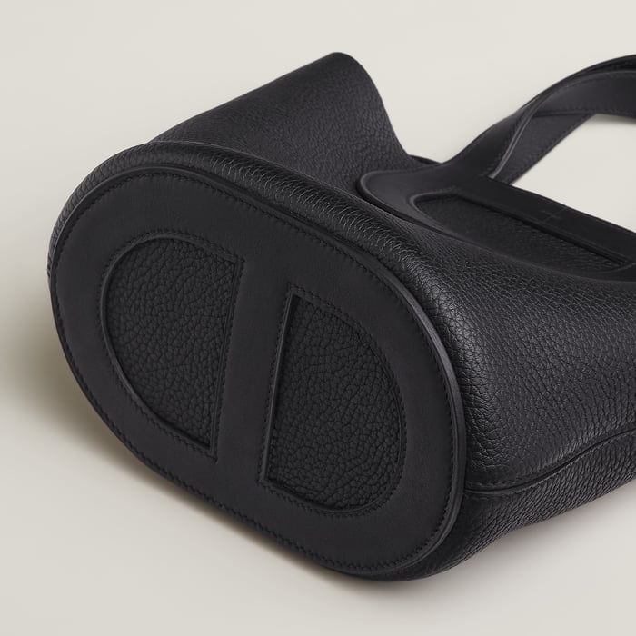 Caban Hermès In-the-loop 18 Bag