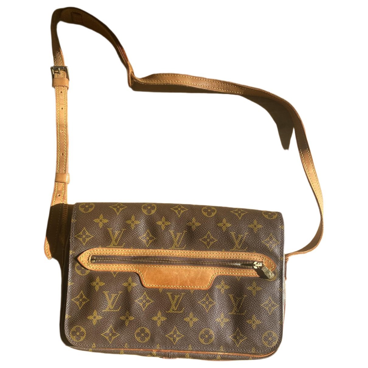 Cite leather handbag