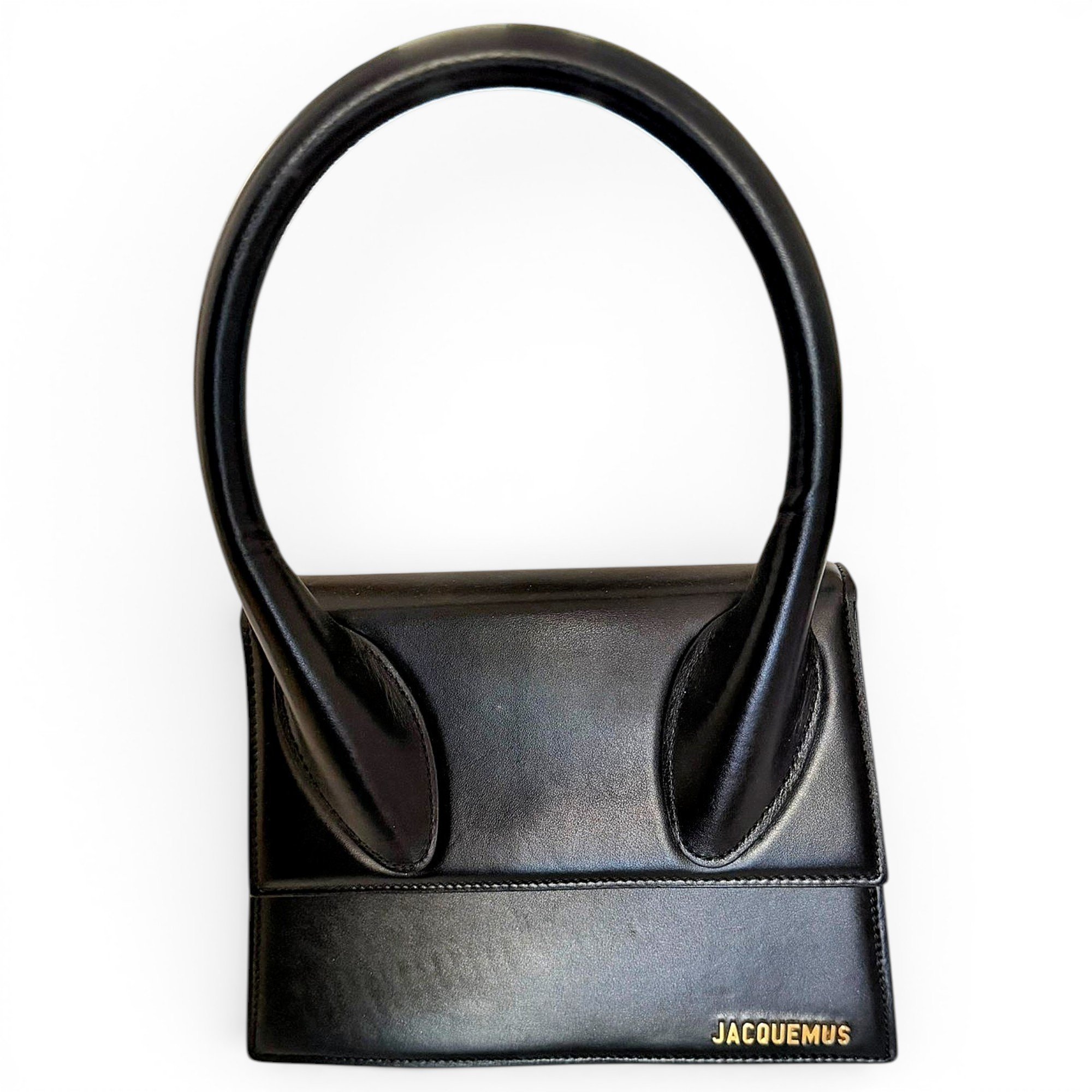 Le Grand Chiquito leather handbag