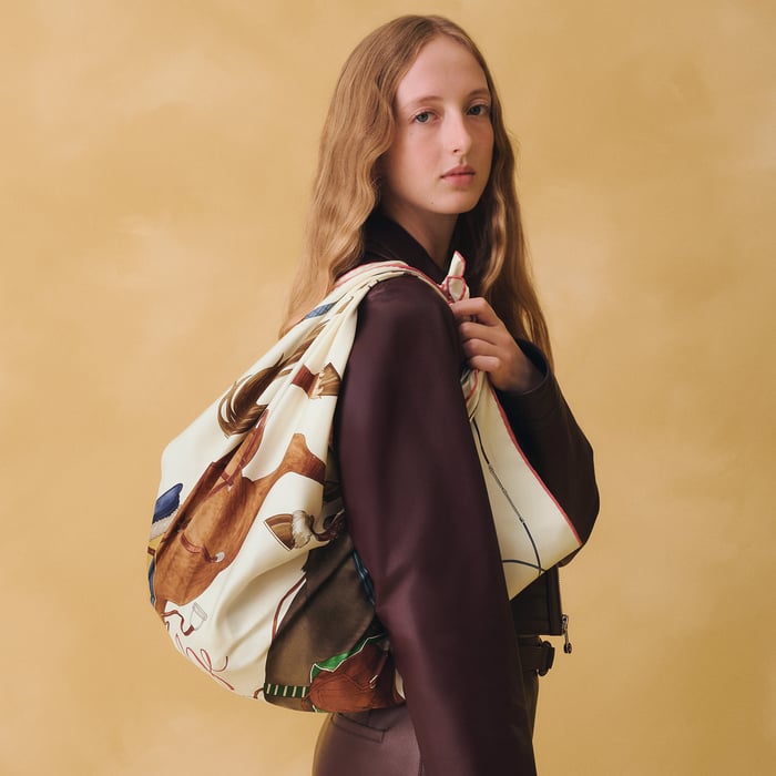 Grand Galop Scarf 90