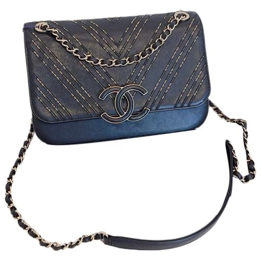 Leather handbag