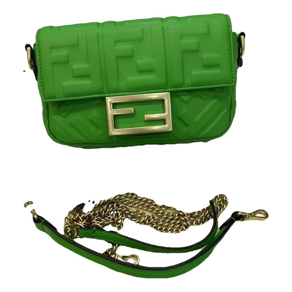 Baguette leather handbag