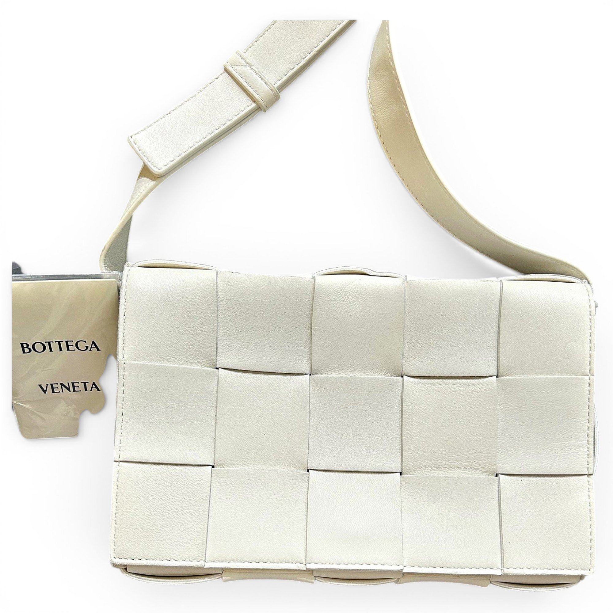 Cassette leather handbag