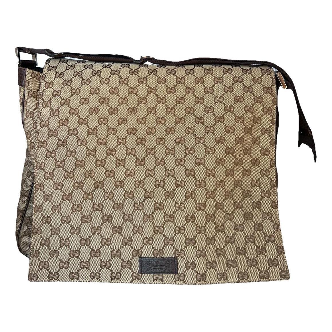 Cloth satchel