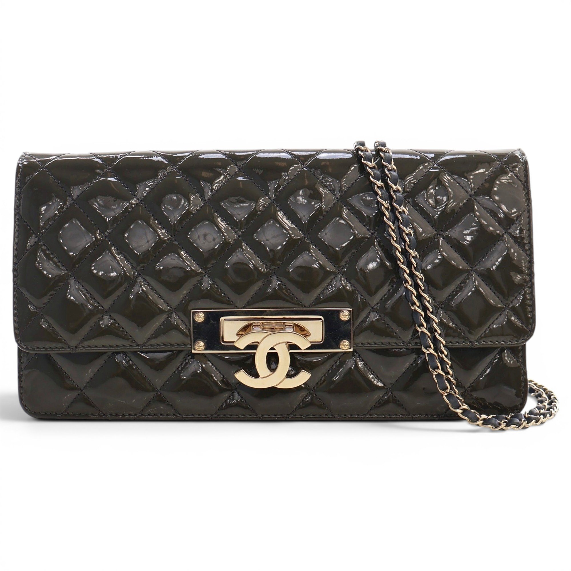 Patent leather handbag