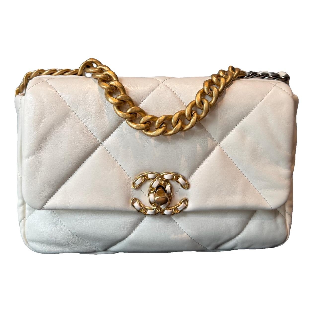 Chanel 19 leather handbag