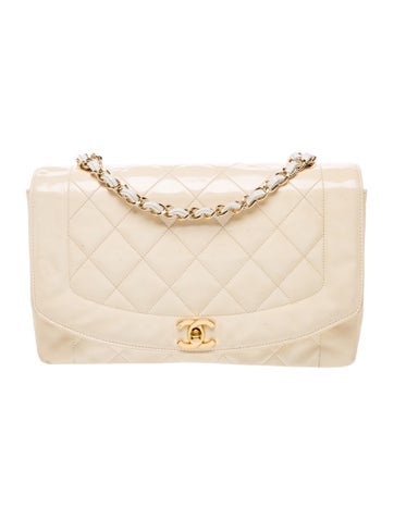 Medium Diana Flap Bag