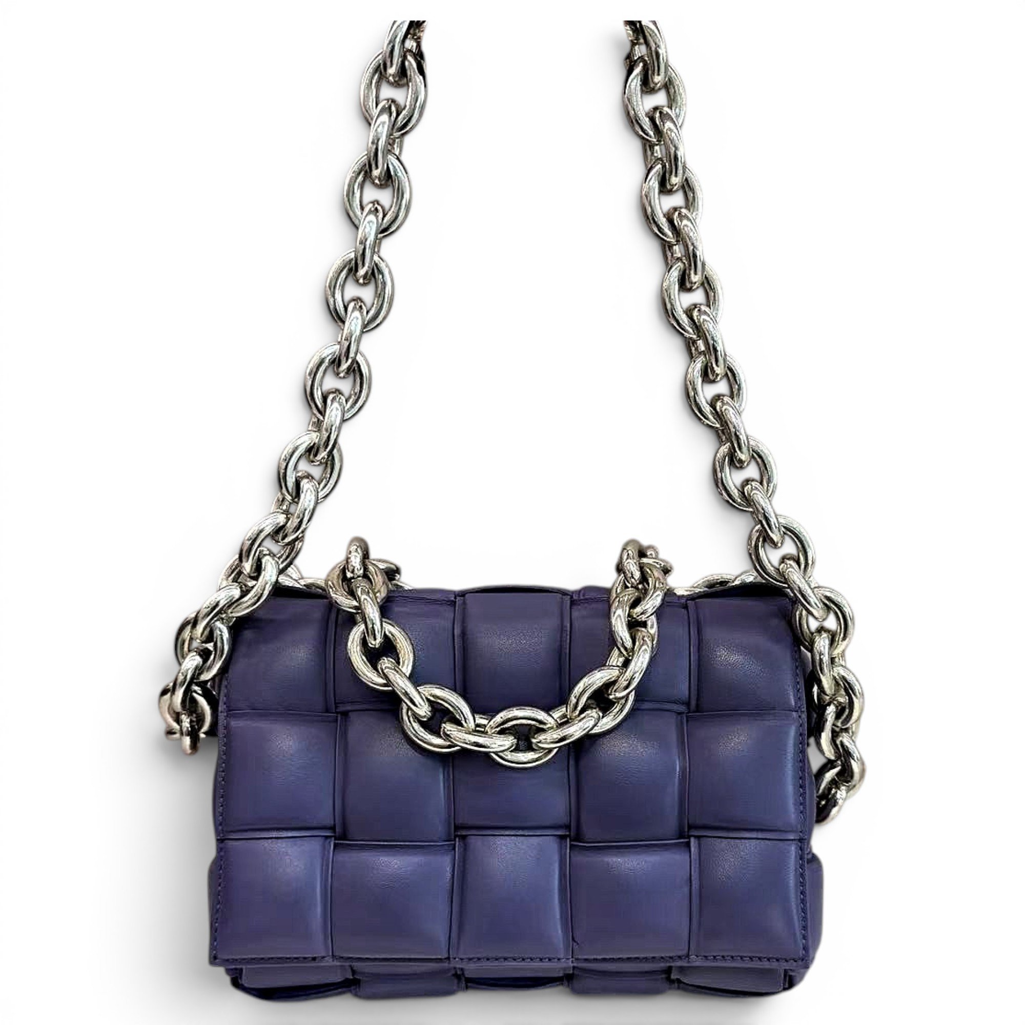Chain Cassette leather handbag